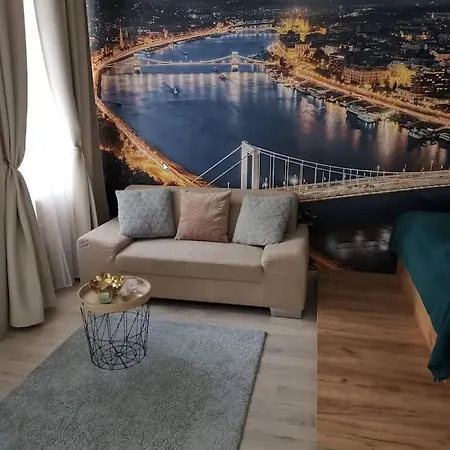 Golden Panorama Luxury * Budapeşte